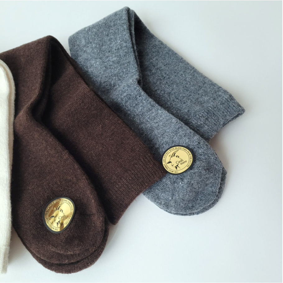 CASHMERE KNEE SOCKS