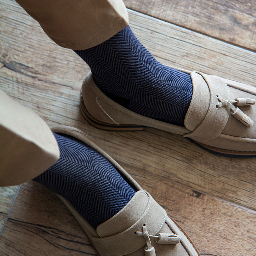 OBLIQUE LINE JACQUARD | SUIT SOCKS