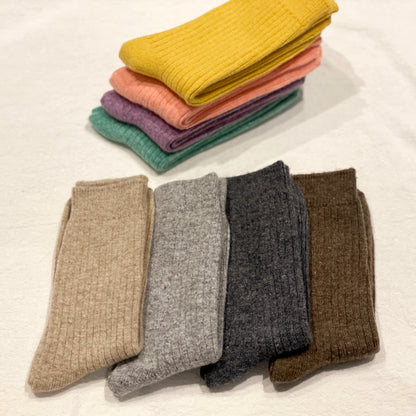 RIBBED CASHMERE WOOL SOCKS