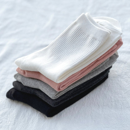 WOMEN'S ANKLE RIBBED SOCKS