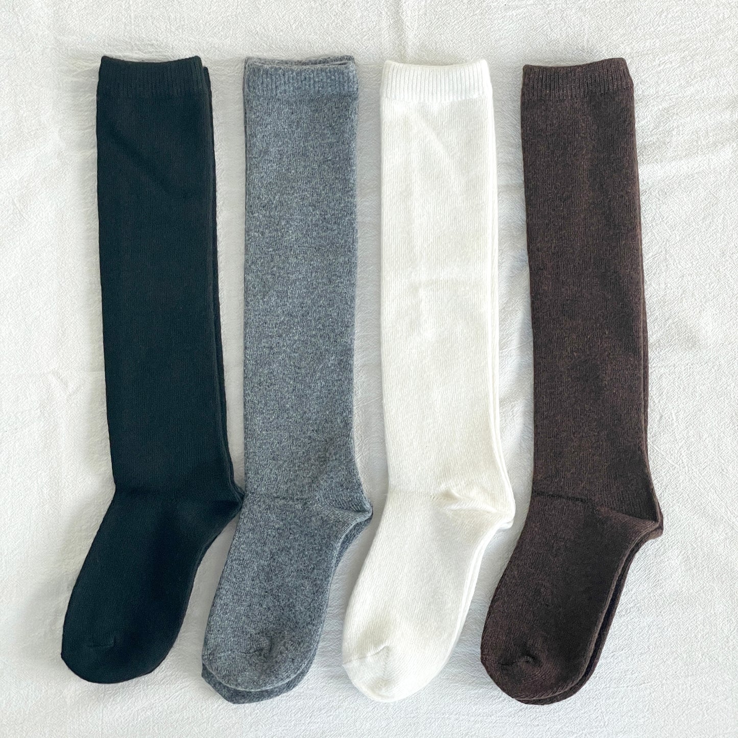 CASHMERE KNEE SOCKS