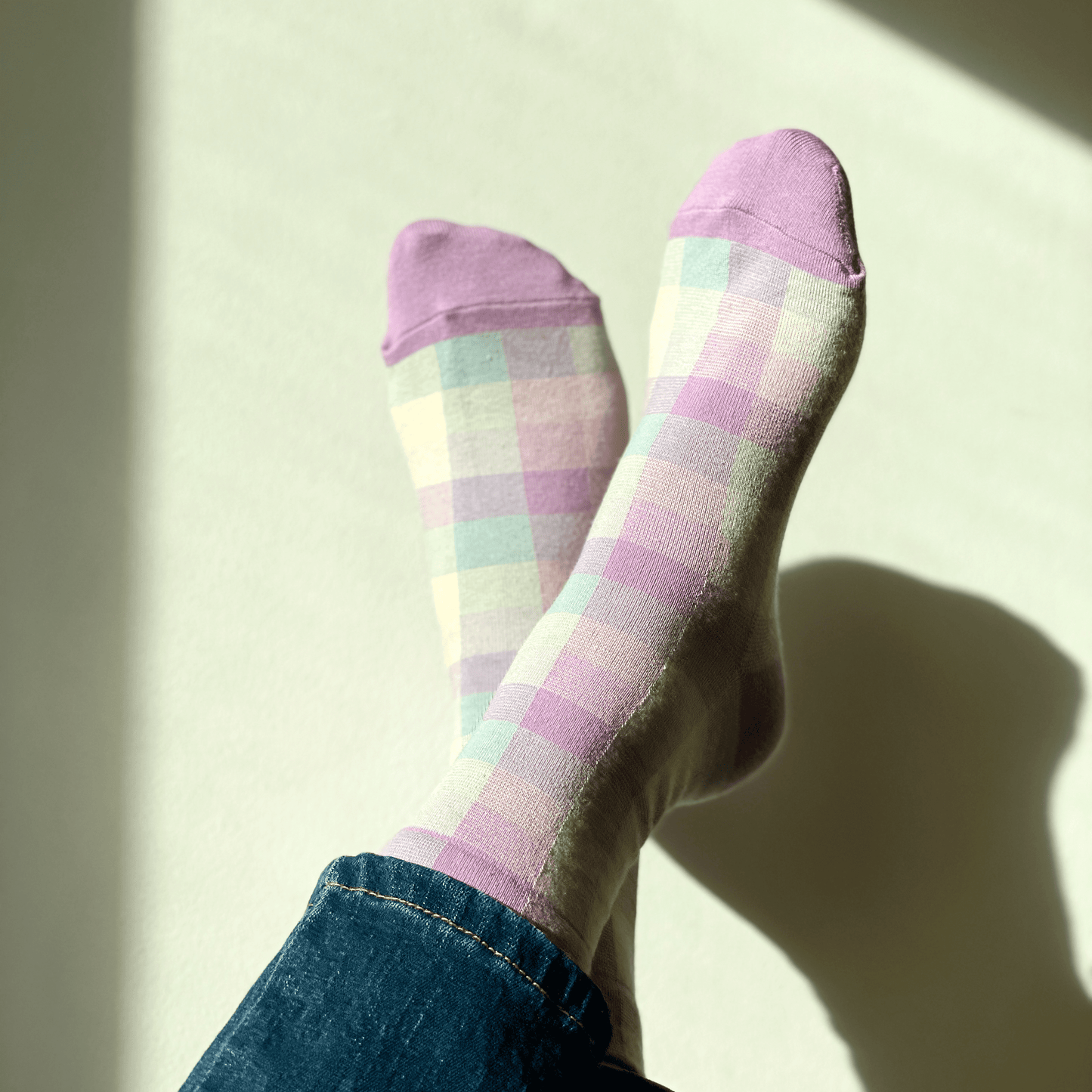 CHECK PATTERN SOCKS